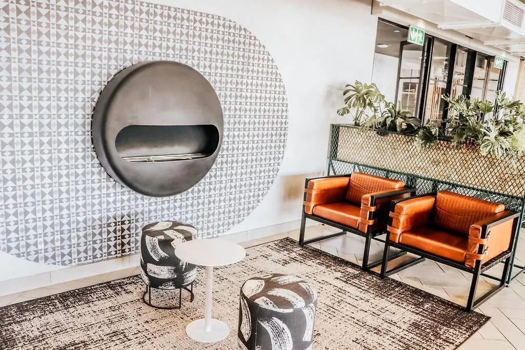 Wex831 - Studio On 8Th Floor With Pool, Parking & Gym Cape Town 0*,